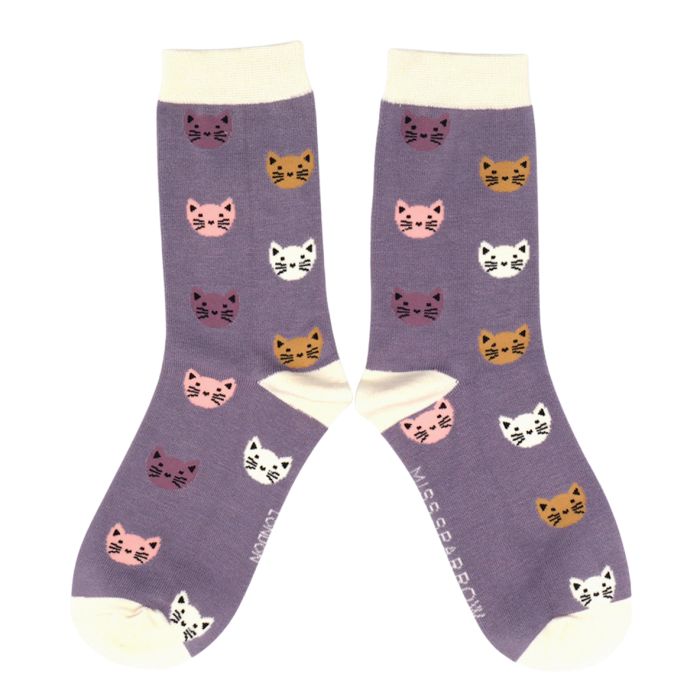 Miss Sparrow Kitty Face Lavender Socks
