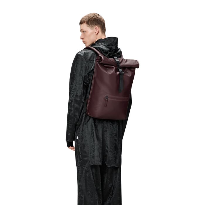 Rains Rolltop Rucksack - Depth