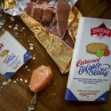 Stateside Treat Emporium Caramel Apple Betty Milk Chocolate Bar