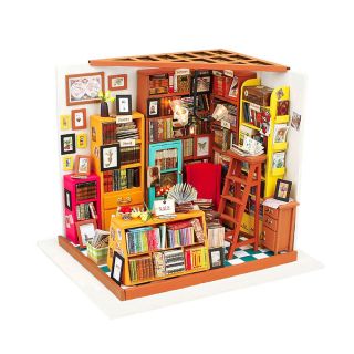 Rolife Sam's Study DIY Miniature House Kit
