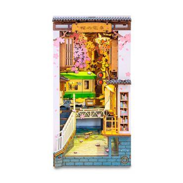 Rolife, Book Nook Sakura Densya