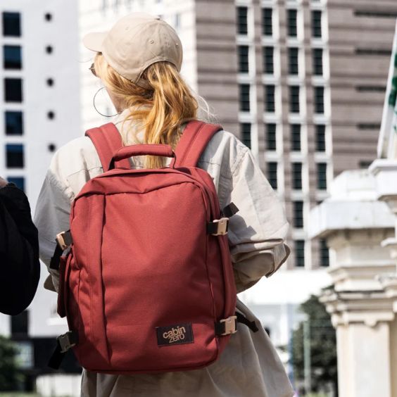 Cabin Zero Classic 28L Backpack - Sangria Red