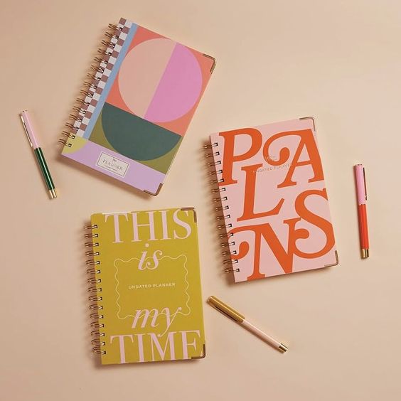 Undated Perpetual Planner - Plans