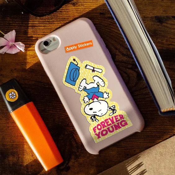 Peanuts Sticker Forever Young Snoopy Graduation
