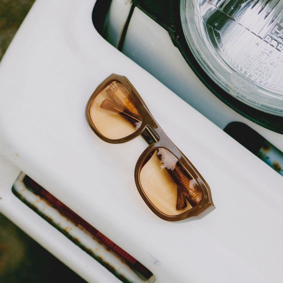 A Kjaerbede Max Sunglasses - Chocolate