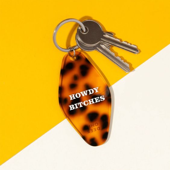 Howdy Bitches Retro Keyring
