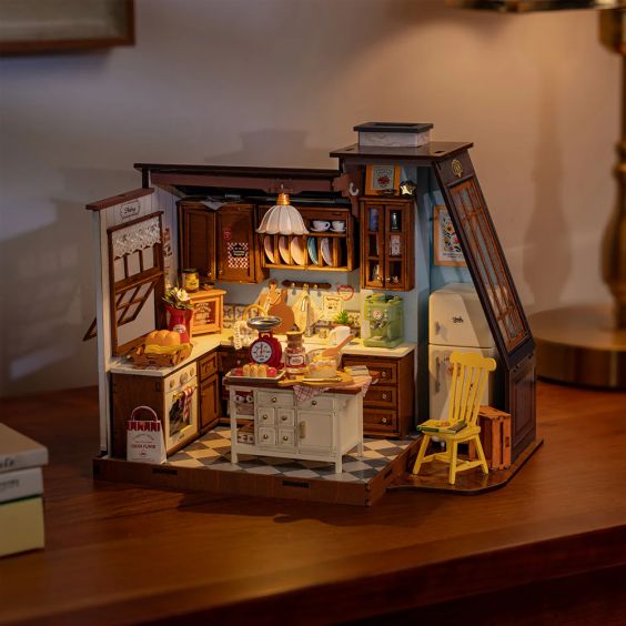 Rolife Baking Kitchen DIY Miniature House Kit