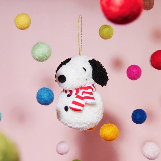Bon Ton Toys x Peanuts Snoopy Snowball Ornament
