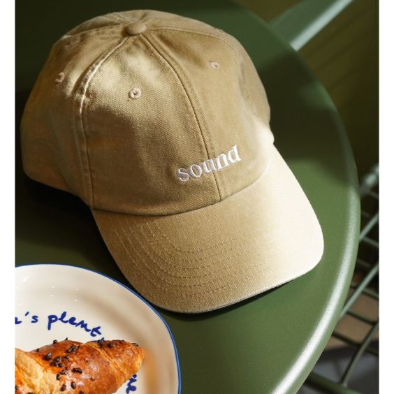 Sound Slogan Cap