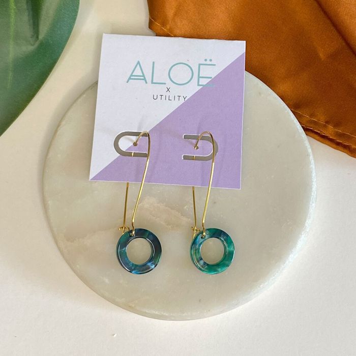 Aloë X Utility 24K Gold Plated Bottle Green Oval Hoop Earrings